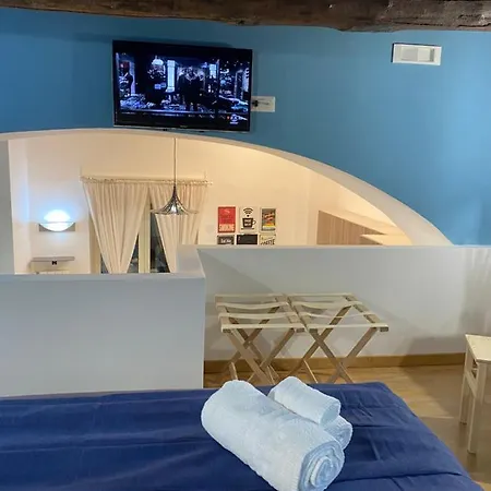Riman, Apartmán Neapol